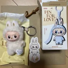 ポップマート　PIN FOR LOVE イニシャル　ミニラブブ　A