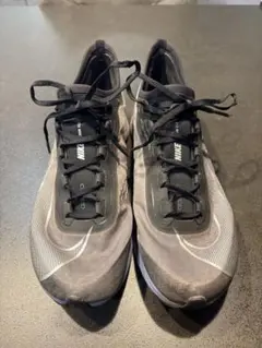 Nike ランニングシューズ ZOOMFLY3
