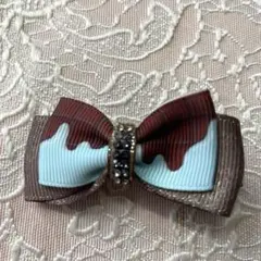 ブラウンと水色のリボンヘアピン