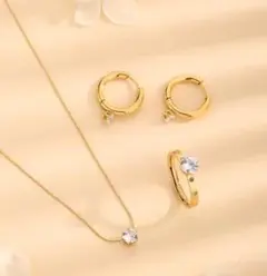 ピアスリングネックレス 3セット★czダイヤゴールド サージカルステンレス