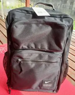 タグ付き　新品未使用　Nike ck2668-010 ブラックリュック