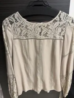 Grace Continental レースジョーゼットブラウス ベージュのサムネイル
