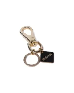 FCRB EMBLEM KEYRING 最安値 GOLD )) FCRB EMBLEM KEYRING 最安値 GOLD 最安値 26 m 金ゴ - メルカリ