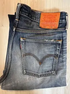 Levi's 502 ストレートデニム ダメージ加工