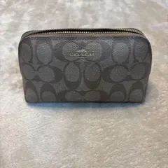 COACH 中型ポーチ