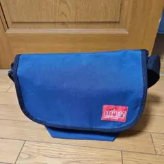 Item thumbnail for item 8daeea6f-16c2-480b-8d10-19e54f7895d3