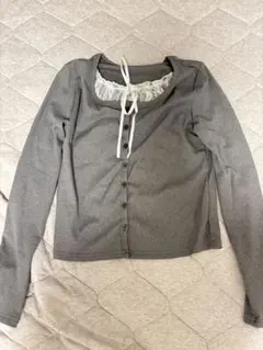 グレー 長袖 トップス ボタン リボン付き