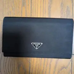 Vintage PRADA プラダ 三角プレート スリム 長財布 ブラック - メルカリ