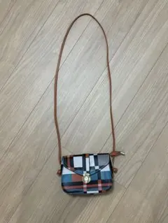 【新品 未使用】今田美桜 ショルダーバッグ ミニバッグ チェック柄 コンパクトのサムネイル