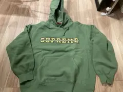 SUPREME ロゴパーカー Mのサムネイル