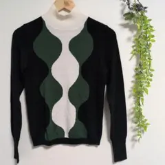 UNIQLO　ユニクロ　マリメッコ　コラボ　波状デザイン タートルネックセーター