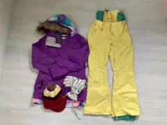 スノボウェアセット　スキーウェアセット　ロキシー　ビラボン　キスマーク