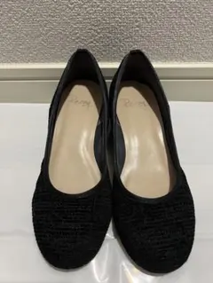 美品　Rezoyリゾイ　フォーマルパンプス