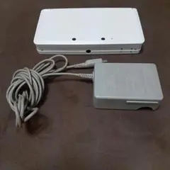ホワイト ニンテンドー3DS 本体 ACアダプター