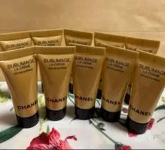 Item thumbnail for item b6a54f4c-08f4-4633-b61a-a31ae3e84121