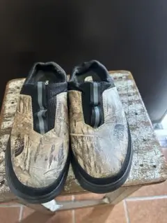 THE NORTH FACE 迷彩スリッポンシューズ