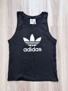 adidas 黒 タンクトップ ロゴ入りのサムネイル