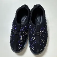 Item thumbnail for item 94e35a03-8e57-47ea-b412-cb9b7ce67e9d