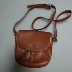 ブラウンレザーショルダーバッグ