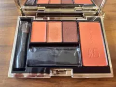 Item thumbnail for item bc73a9c9-6ac3-4f30-8902-0cdb46b9b2eb