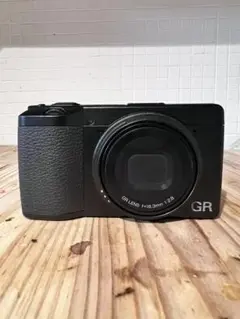 RICOH - GRデジタル3  超美品 Amazon.co.jp: RICOH GR Digital III Digital Camera