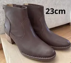 UGG ブラウン アンクルブーツ 23cm