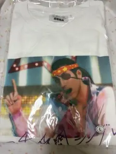 ジョジョの奇妙な冒険 第7部Tシャツ Mサイズ 荒木飛呂彦原画展 ジョジョの奇妙な冒険 第7部Tシャツ Mサイズ 荒木飛呂彦原画展 - メルカリ