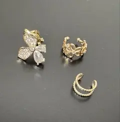 ゴールドのイヤーカフ3点セット
