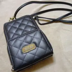 ANNA SUI ブラックスマホショルダーバッグ