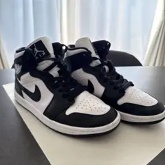 Nike Air Jordan 1 ブラック/ホワイト ハイカット