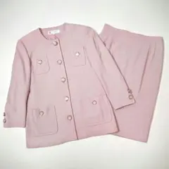 ジバンシー　スカートセットアップ　スーツ　薄ピンク系　ノーカラー　フォーマル