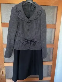 入学、卒業式用　レディーススーツ