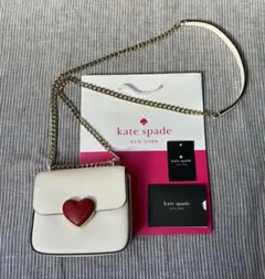 新品　ケイトスペード　ハードウェア　マイクロ　フラップ　クロスボディバッグ　白