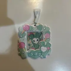 TWICE Mivelyカードホルダー