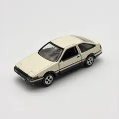 トミカプレミアム 40 トヨタ スプリンター トレノ AE86 ミニカー