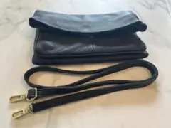 beau’reビュレ　レザーウォレットポケット付きショルダーバッグ！　ブラック