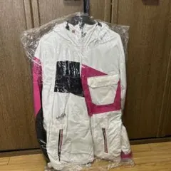 クリーニング済　QUIKSILVER スノボーウェア