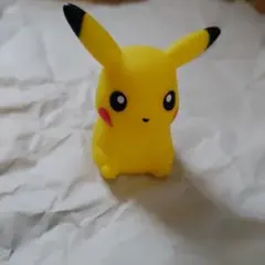 ポケモンフィギュア ぶさかわ ピカチュウ 不細工 ピカチュウ 人形
