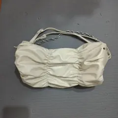 ZARAホワイト ギャザー ハンドバッグ