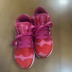 adidas marimekko スニーカー ピンク　24.0
