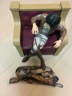 リヴァイ兵長 ポップコーンバケツ usj 進撃の巨人