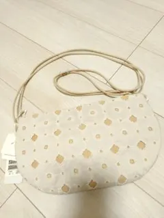 新品タグ付　ミナペルホネン　クッペバッグ　anemone ショルダーバッグのサムネイル
