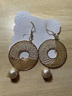 メッシュデザイン パール付きハンドメイドピアス