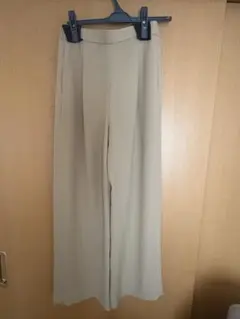 キャメル ワイドパンツ