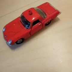 トミカ COSMO SPORT 赤色 パトカー