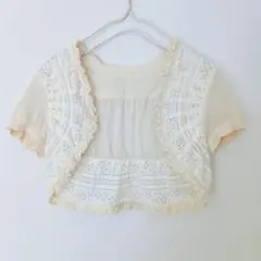綿総刺繍本体➕襟ぐり➕前立て➕裾の4種類の生地ボレロブラウス 