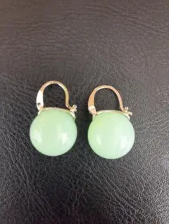 【新品】ミントグリーン ボールピアス