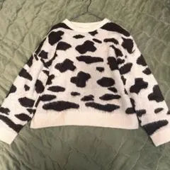 《ヘルム》helm 牛柄長袖ニットトップス【L】ホワイト×ブラウン　あったか