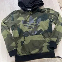 adidas フード付きパーカー Ｍサイズ 迷彩 カモフラ