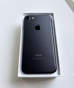 【周辺機器全揃】　iPhone7 本体　32GB ブラック SIMフリー【美品】